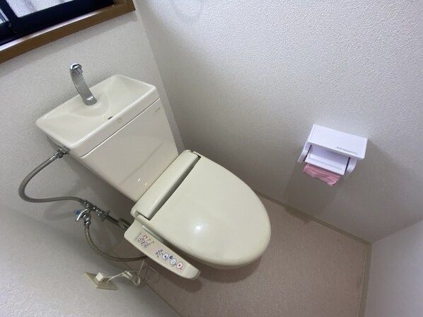 メゾン・ドールやかたB棟の物件内観写真